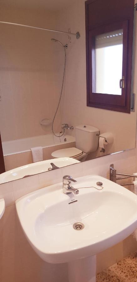 Hostal Braseria Tivissa Esterno foto