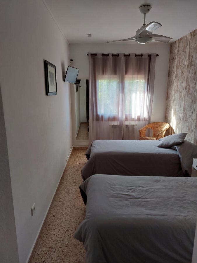 Hostal Braseria Tivissa Esterno foto