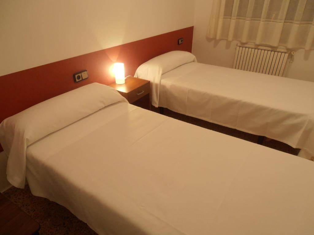 Hostal Braseria Tivissa Camera foto
