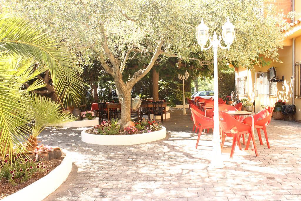 Hostal Braseria Tivissa Esterno foto